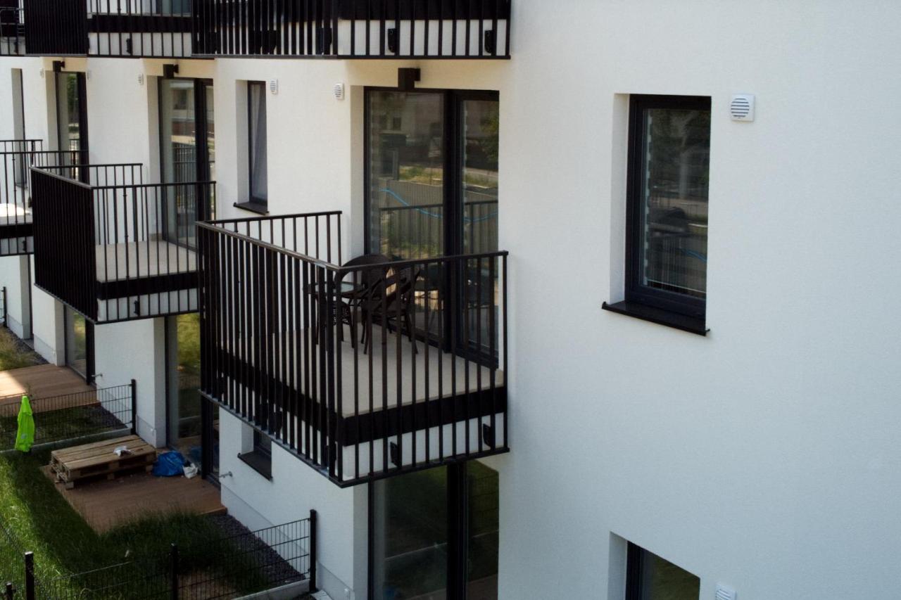 Essence Apartments Topaz Poznań Exterior foto